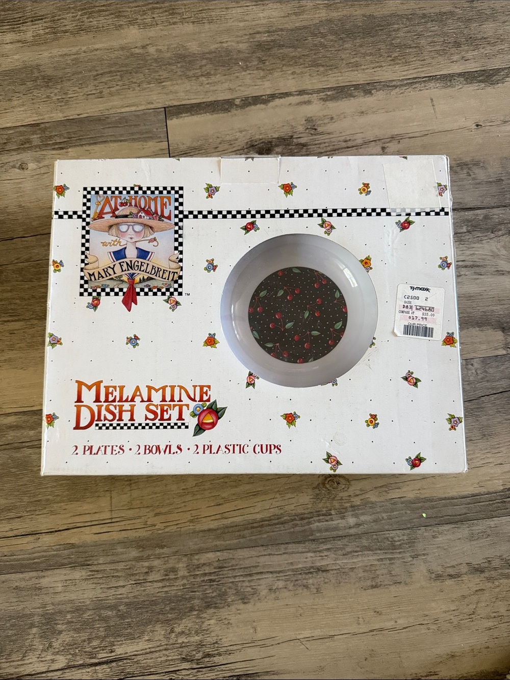 Mary Engelbreit Melamine Dish Set - White with Red and Green Accents